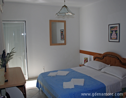 GALIJA appartamenti / camere, Sala 11, alloggi privati a Herceg Novi, Montenegro - Soba 11 (APARTMANI GALIJA, Herceg Novi)